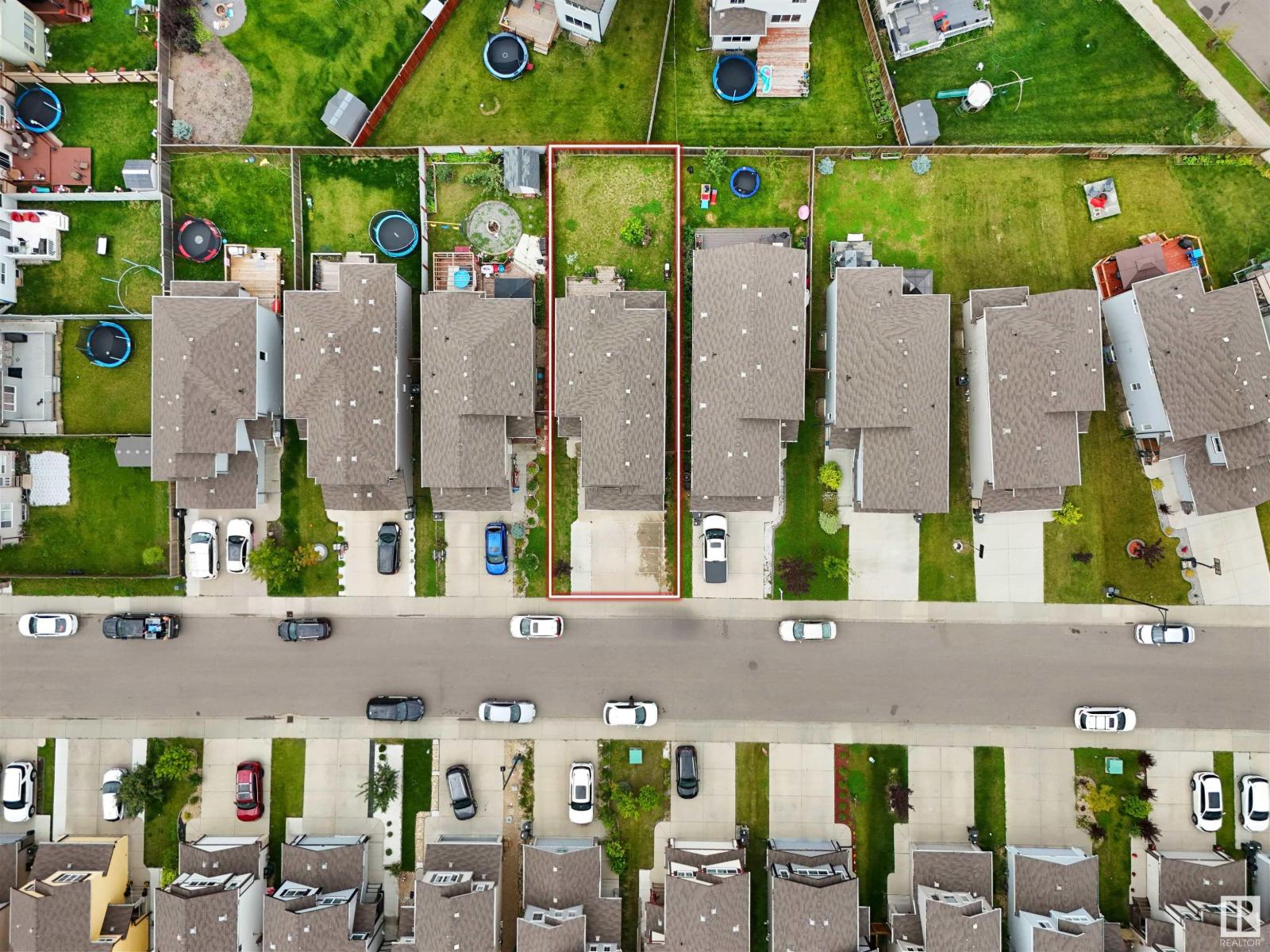 Photo 6 of 1932 51 St Sw, Edmonton AB
