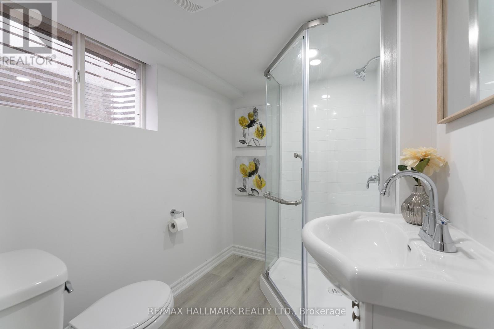 Photo 17 of 106 Willow Avenue, Toronto ON