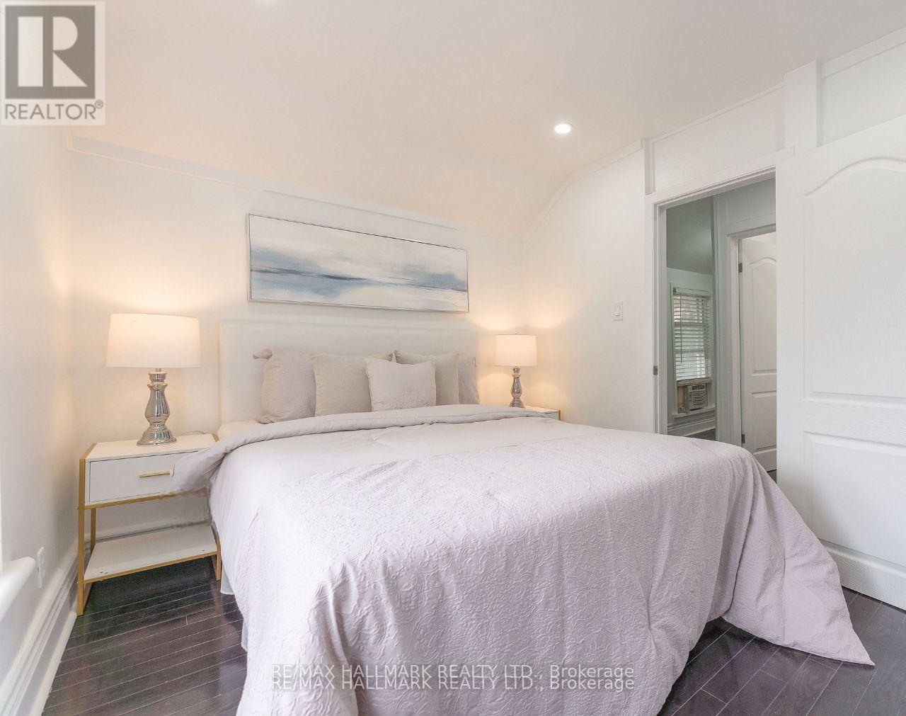Photo 9 of 106 Willow Avenue, Toronto ON