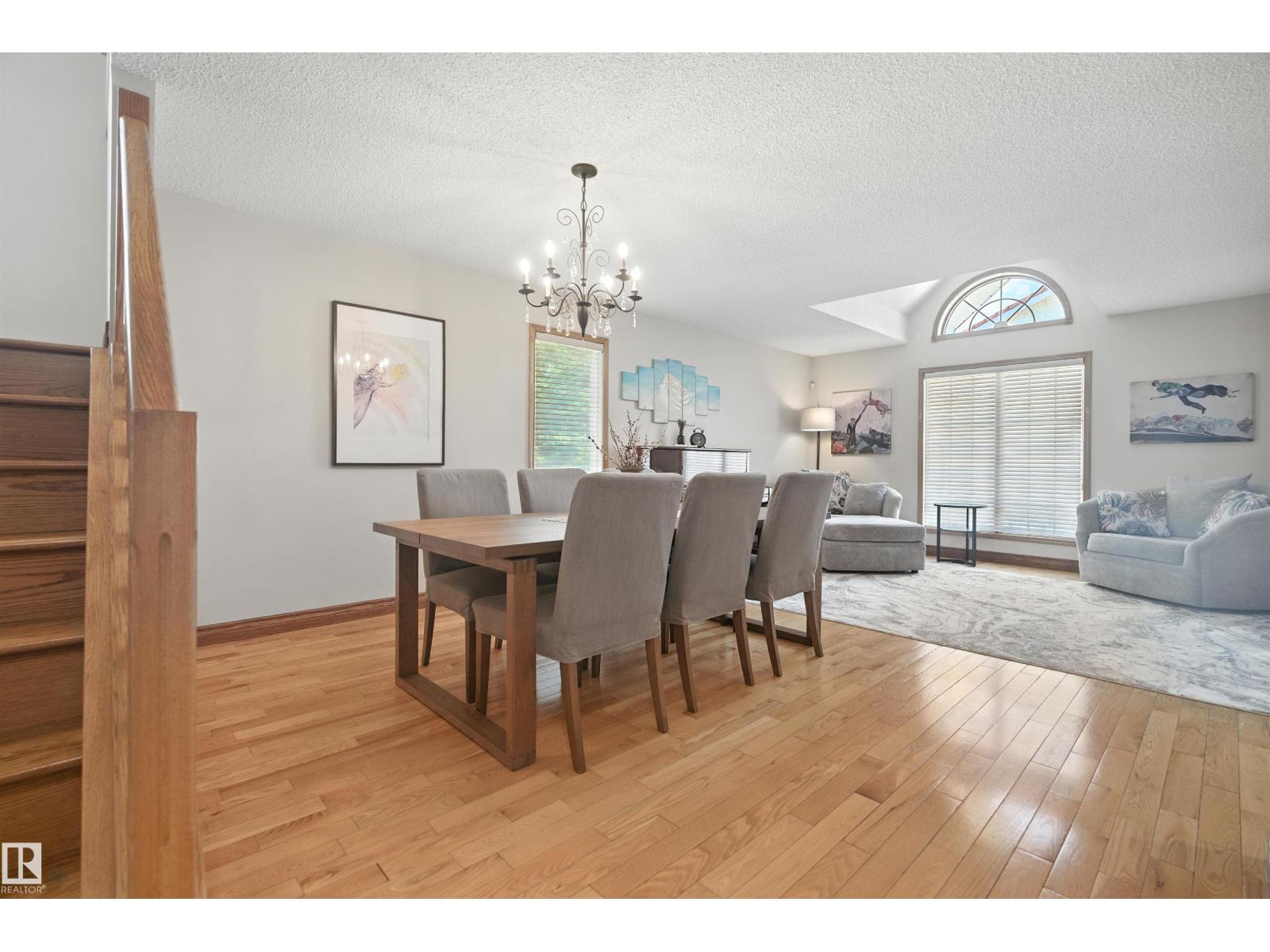 Photo 24 of 4632 151 St Nw, Edmonton AB