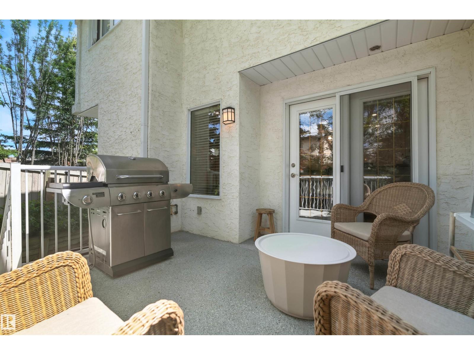 Photo 20 of 4632 151 St Nw, Edmonton AB
