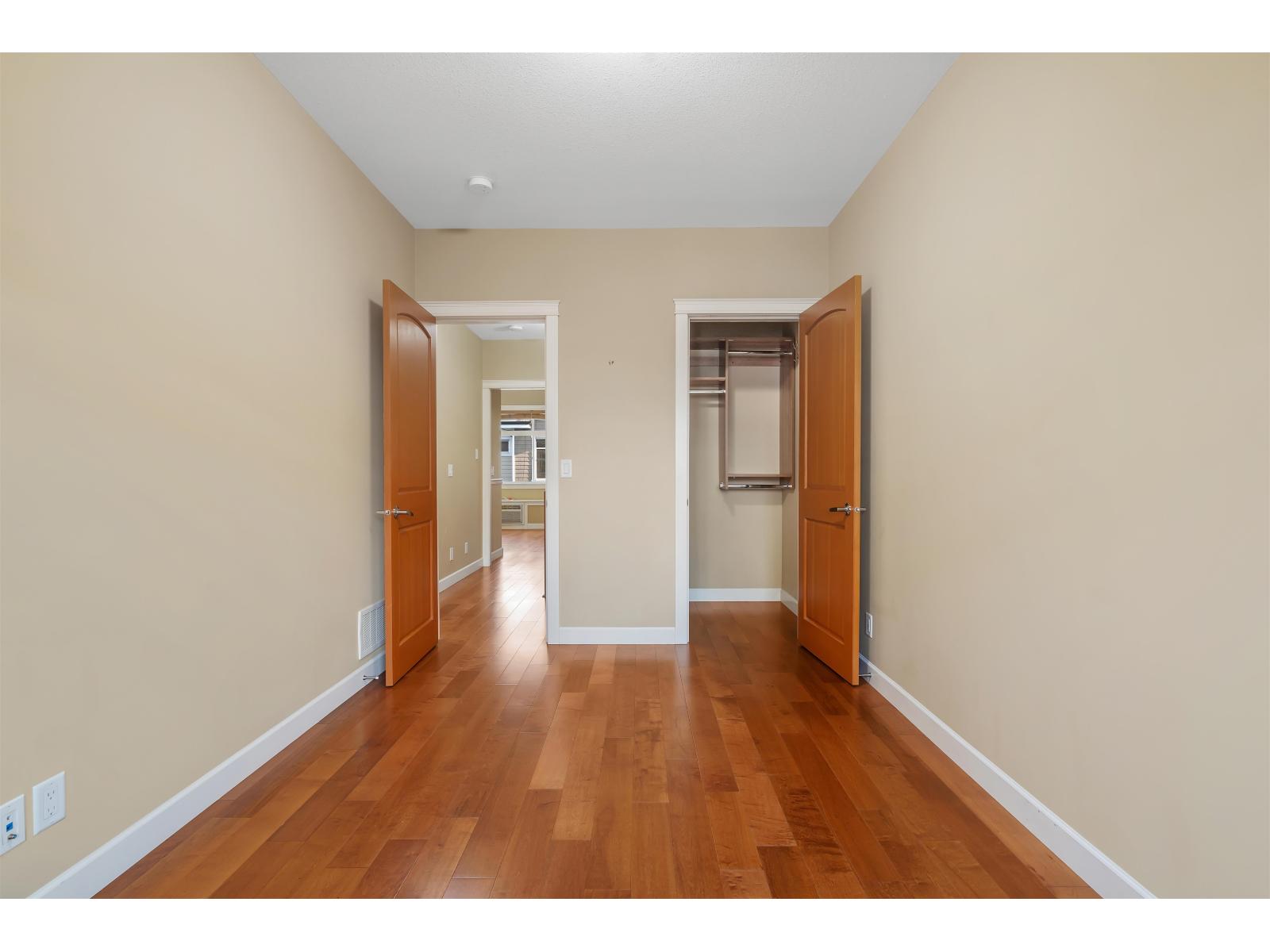 Photo 7 of 69 8068 207 Street, Langley BC
