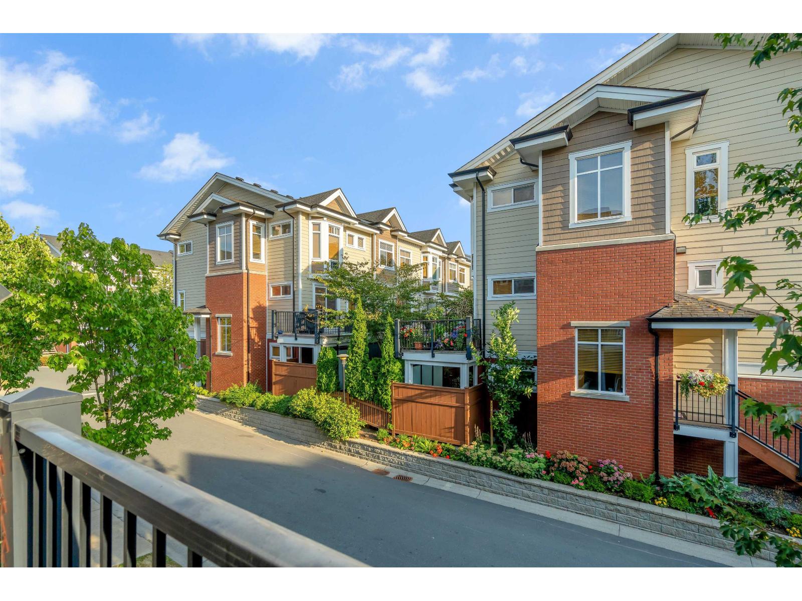 Photo 16 of 69 8068 207 Street, Langley BC
