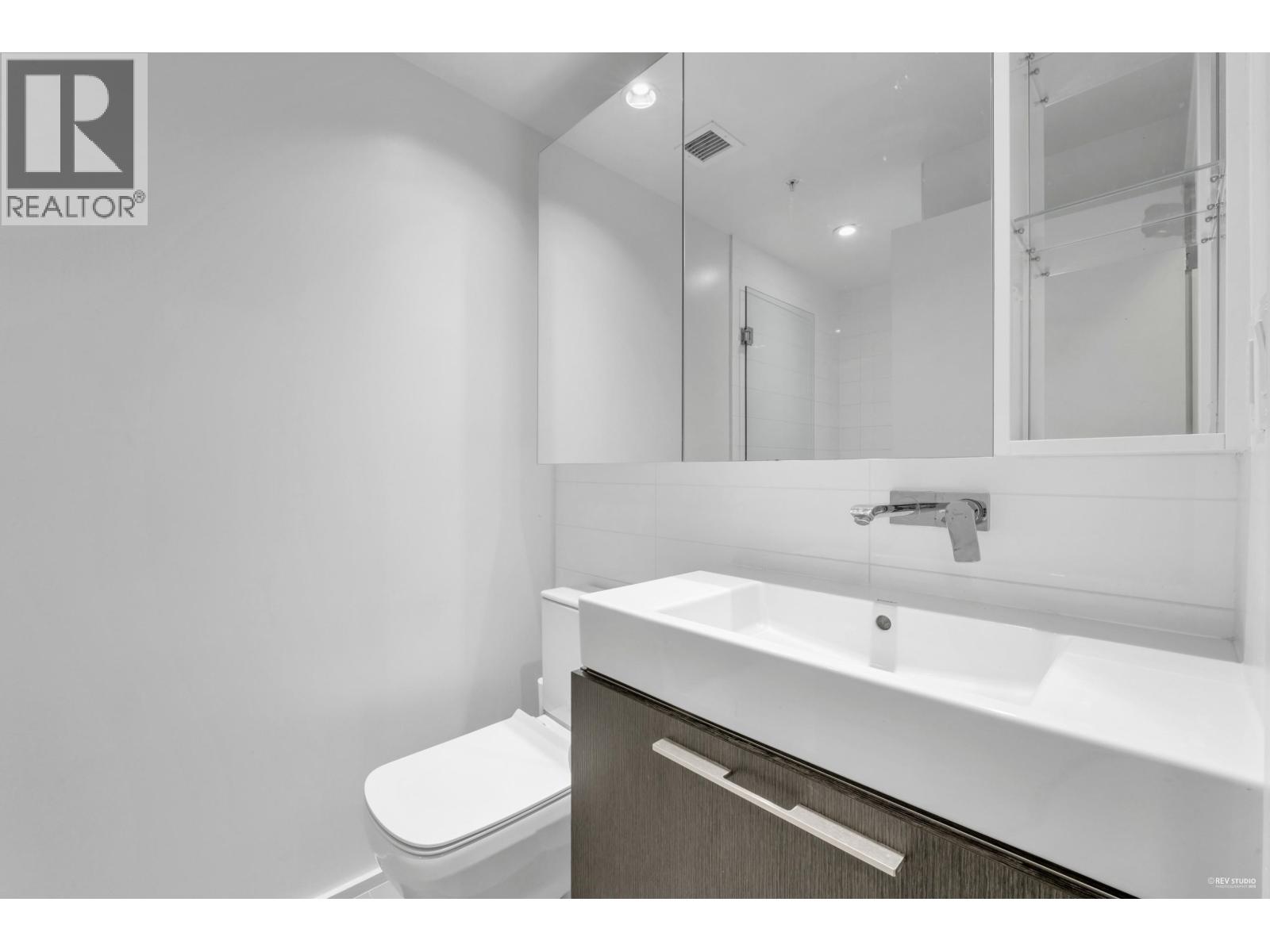 Photo 20 of 4608 1955 Alpha Way, Burnaby BC