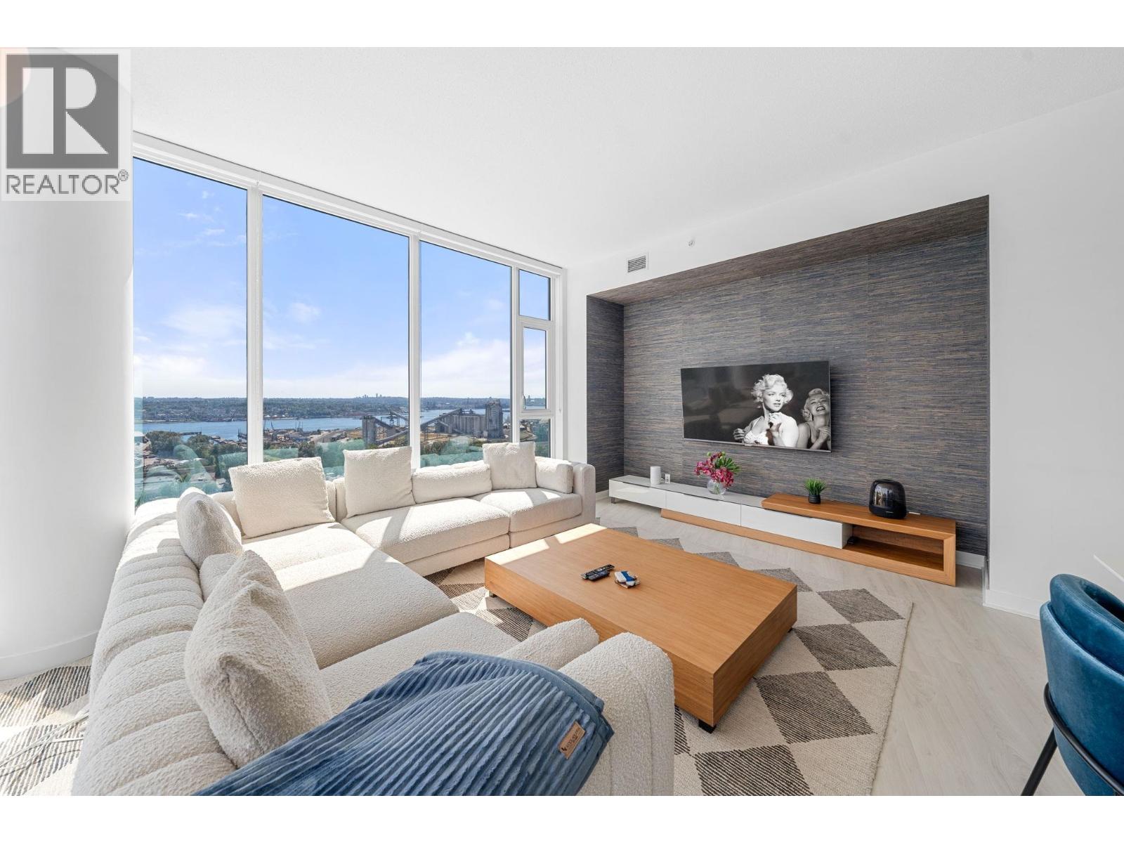 Photo 4 of 2702 1401 Hunter Street, North Vancouver BC