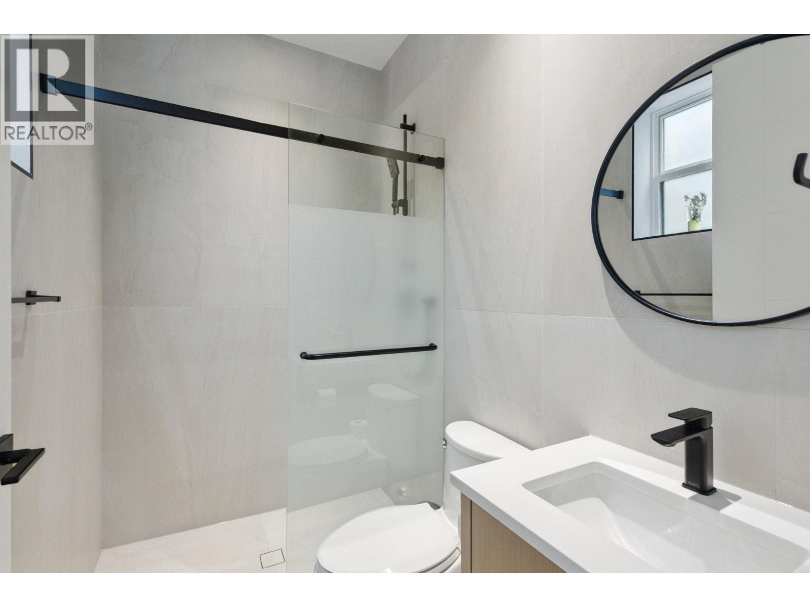 Photo 20 of 1 1621 E 11 Th Avenue, Vancouver BC