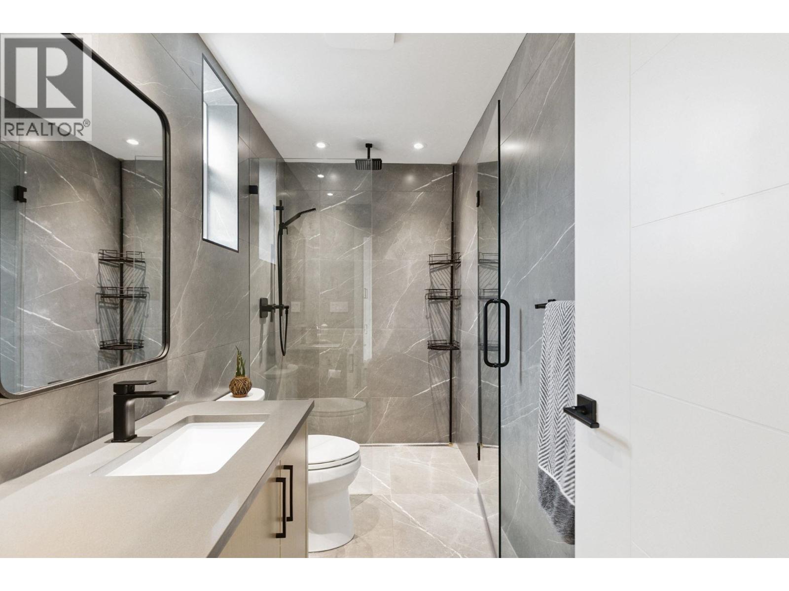 Photo 26 of 1 1621 E 11 Th Avenue, Vancouver BC