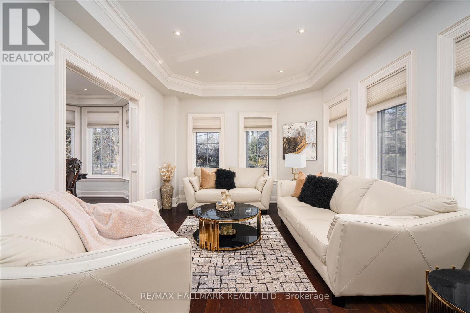 Photo 20 of 92 Hill Crescent, Toronto ON