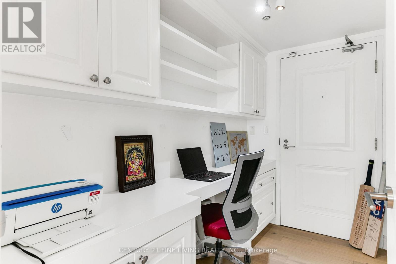 Photo 18 of Th 22 6 Pirandello Street, Toronto ON