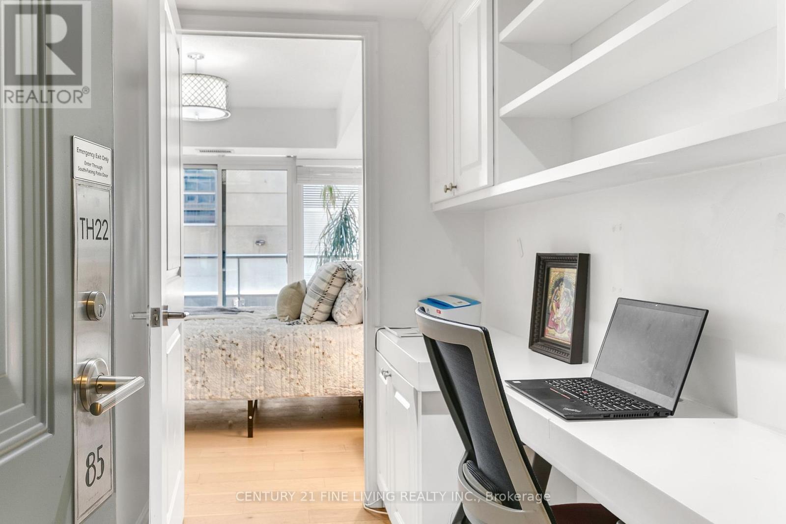 Photo 11 of Th 22 6 Pirandello Street, Toronto ON