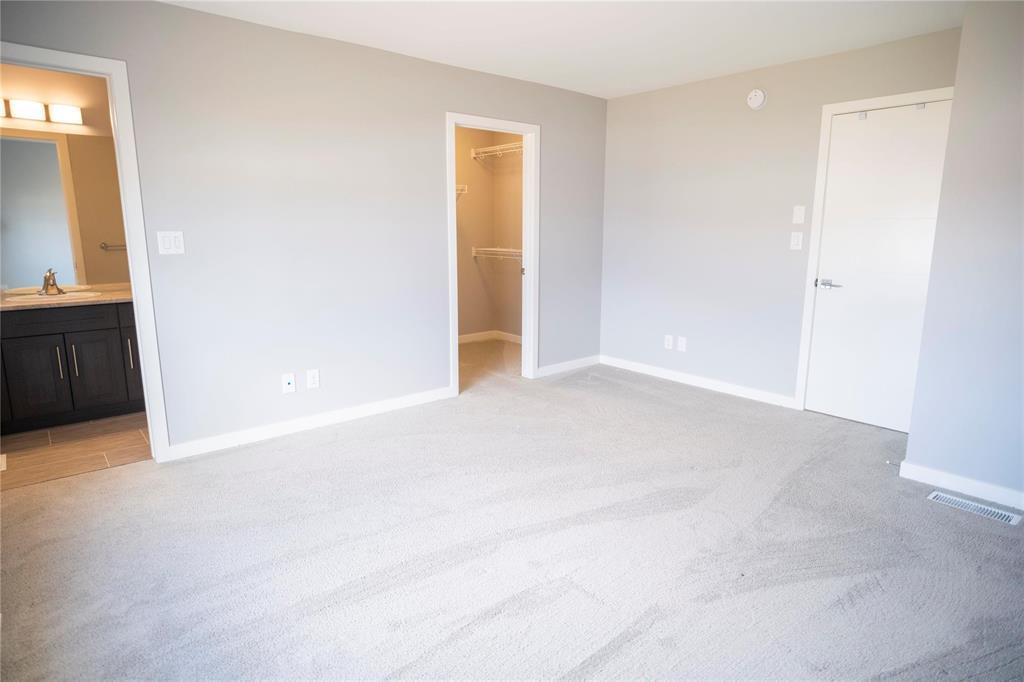 Photo 30 of 131 Arbourwood Court, Winnipeg MB