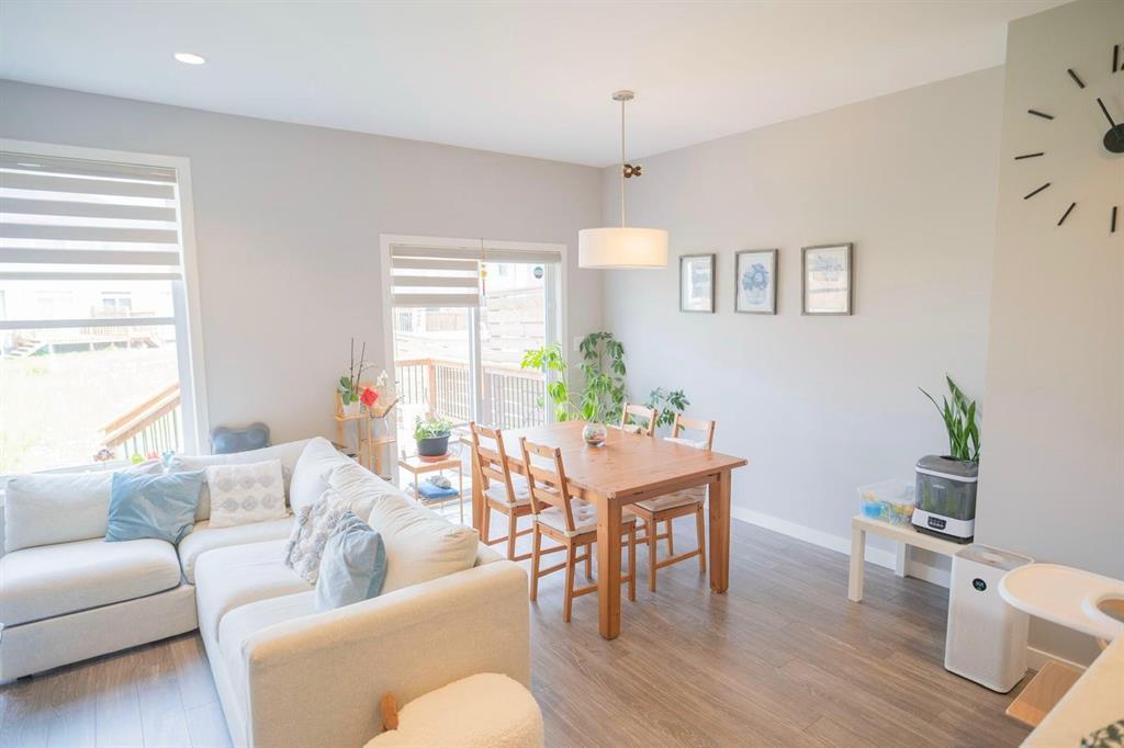 Photo 4 of 131 Arbourwood Court, Winnipeg MB