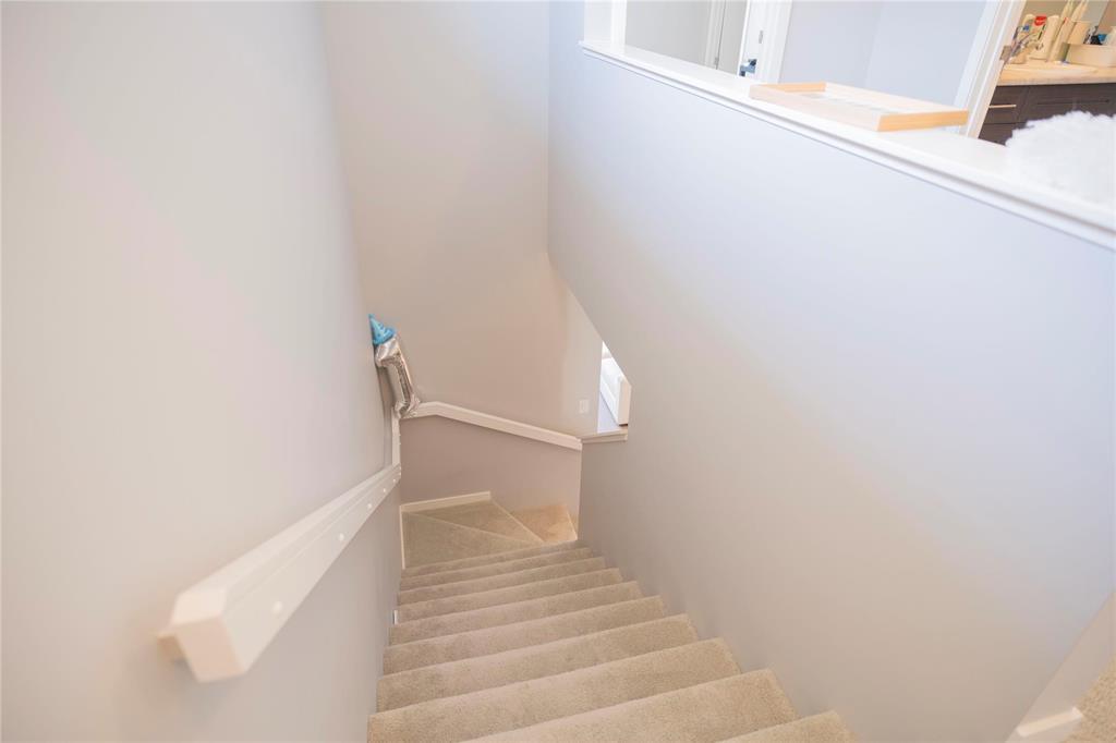 Photo 5 of 131 Arbourwood Court, Winnipeg MB