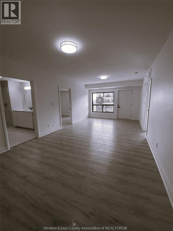 Photo 4 of 3340 Stella Crescent Unit 424, Windsor ON
