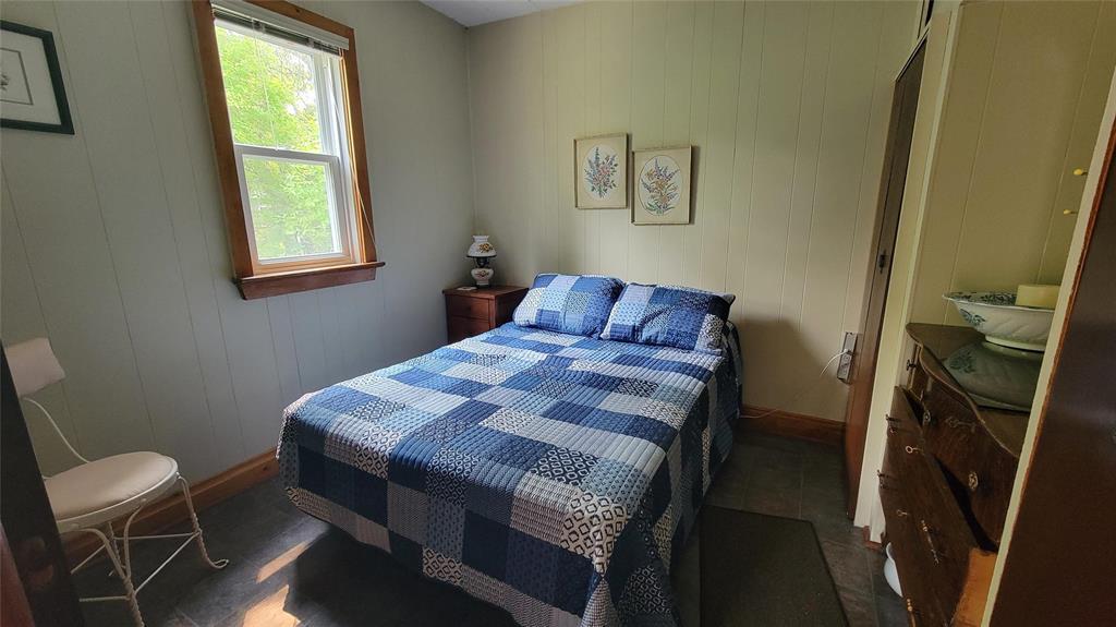 Photo 14 of 35 10th Avenue, Gimli Rm MB