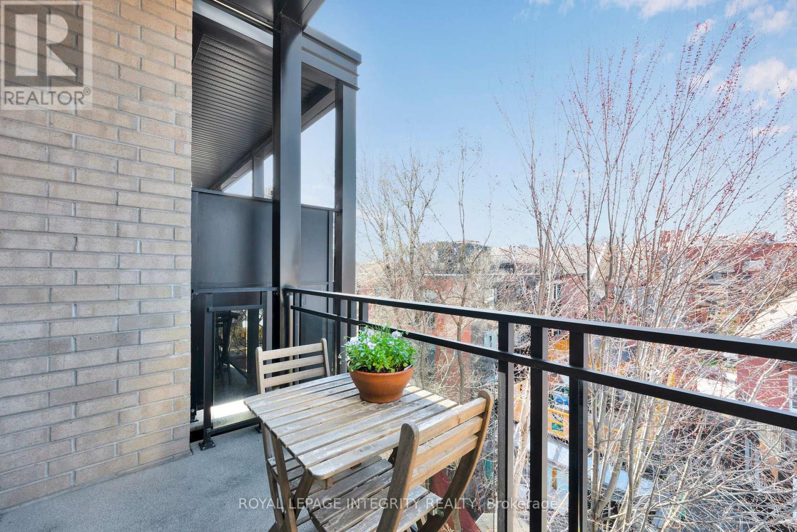 Photo 8 of 507 429 Kent Street, Ottawa ON