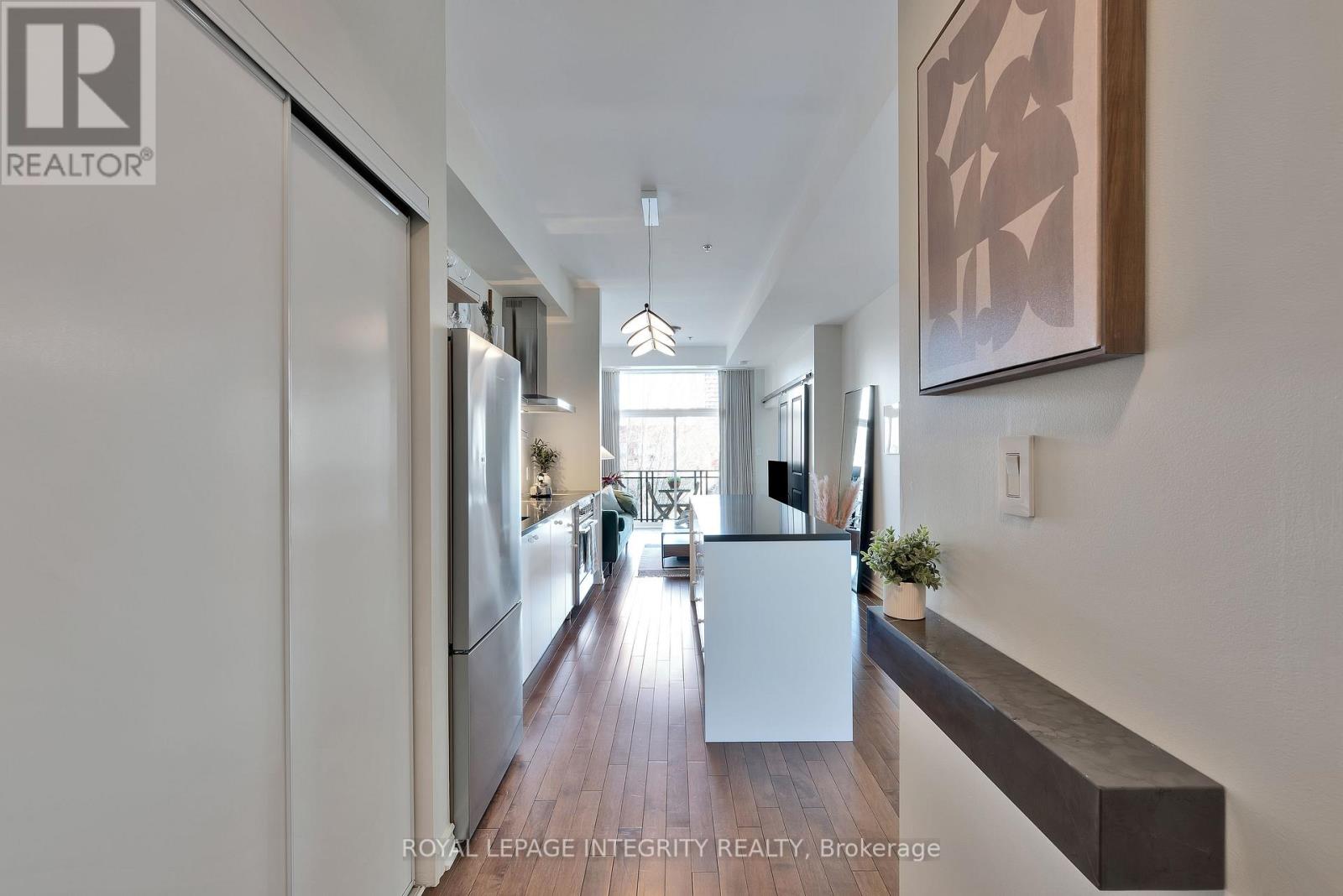 Photo 24 of 507 429 Kent Street, Ottawa ON
