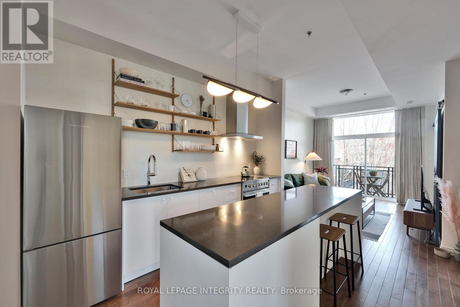 Photo 32 of 507 429 Kent Street, Ottawa ON