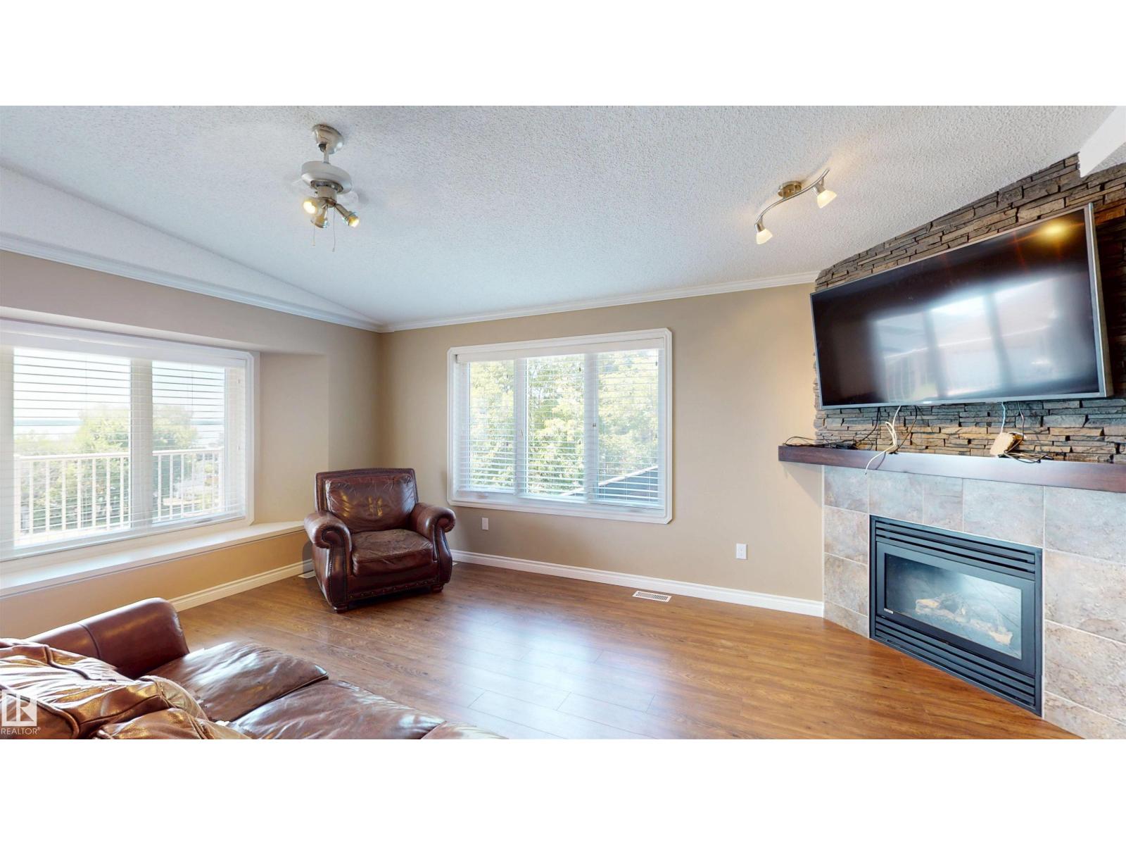 Photo 17 of 525 5 St, Rural Lac Ste Anne County AB