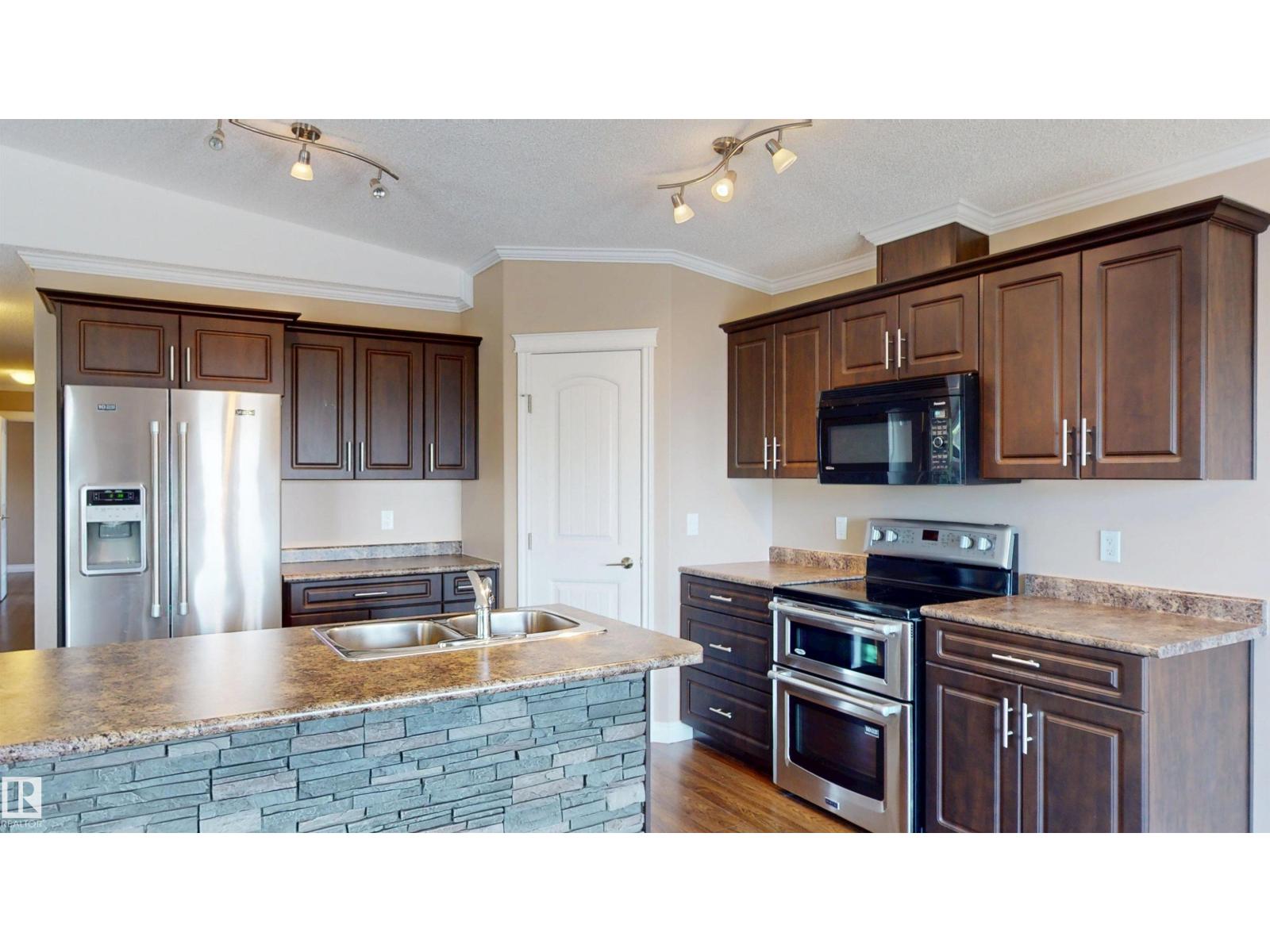 Photo 12 of 525 5 St, Rural Lac Ste Anne County AB