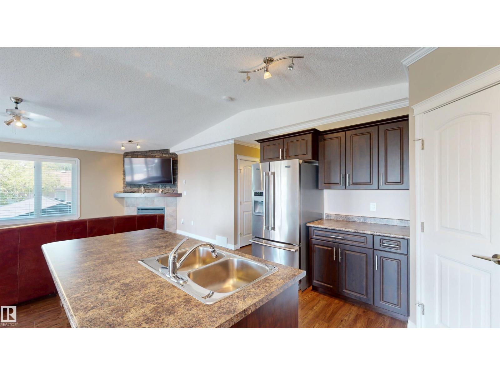 Photo 13 of 525 5 St, Rural Lac Ste Anne County AB