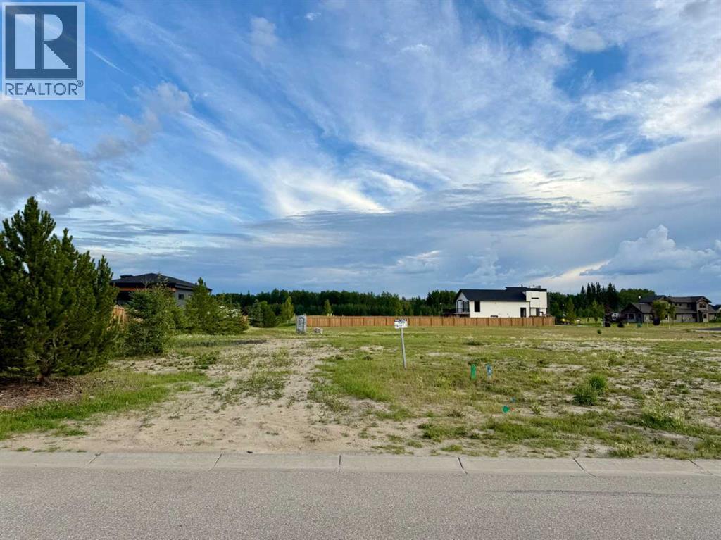 Photo 2 of 7933 Willow Grove Way, Rural Grande Prairie No 1 County Of AB