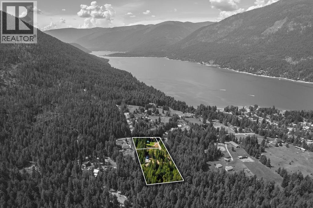 Photo 4 of 788 Lewis Road, Nelson BC