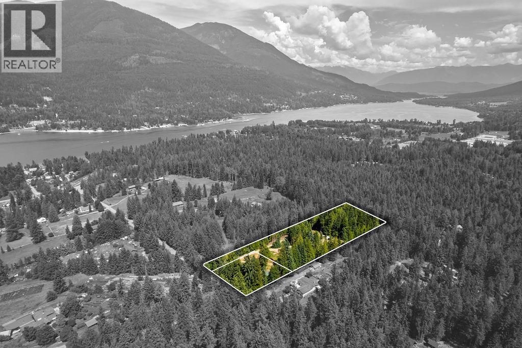 Photo 8 of 788 Lewis Road, Nelson BC
