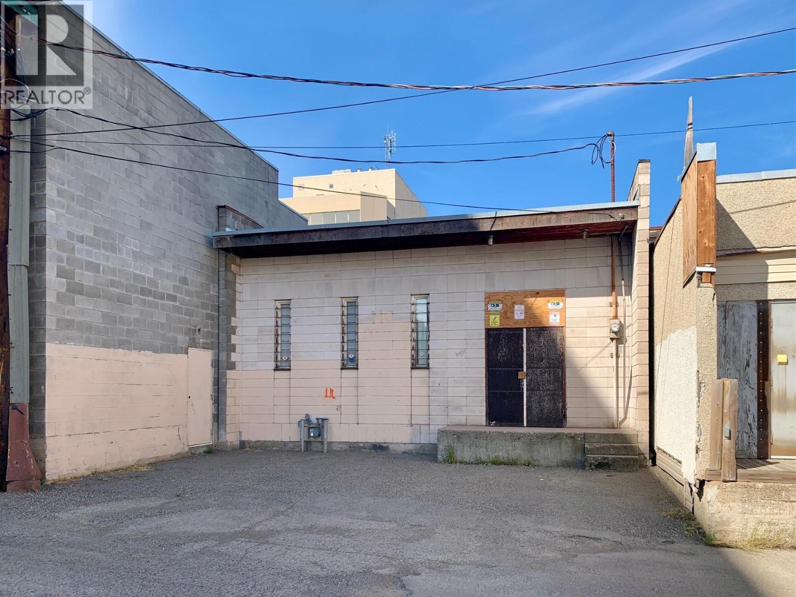 Photo 3 of 1455 3rd Avenue, Prince George BC