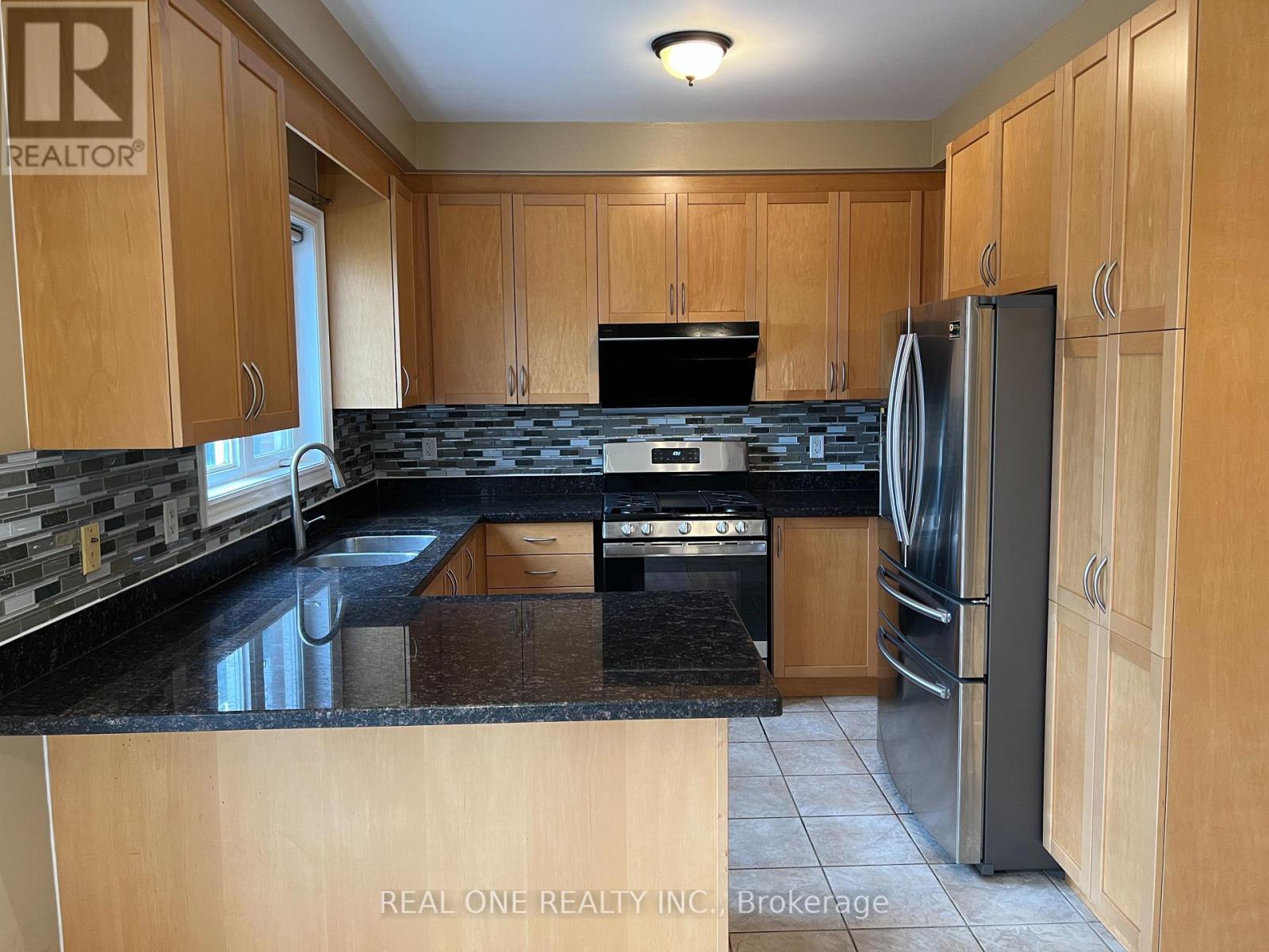 Photo 3 of 58 Gordon Weeden Road, Markham ON
