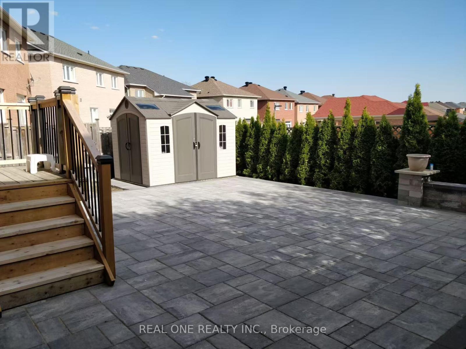 Photo 8 of 58 Gordon Weeden Road, Markham ON