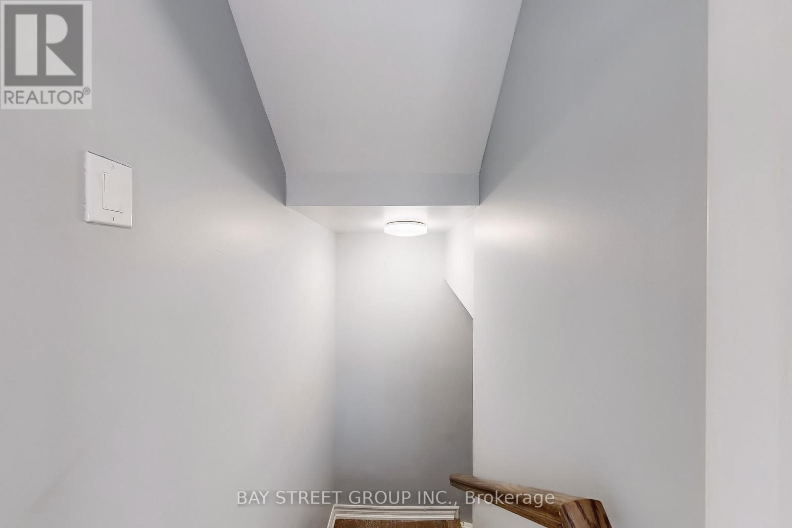 Photo 10 of 16 Bates Court, Barrie ON