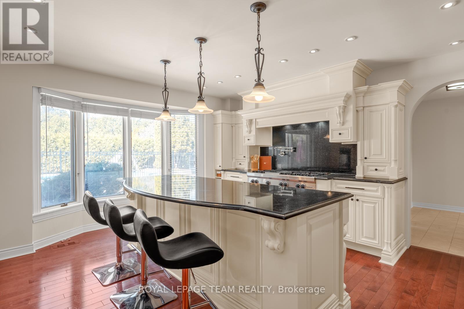 Photo 22 of 48 Cedarhill Drive, Ottawa ON