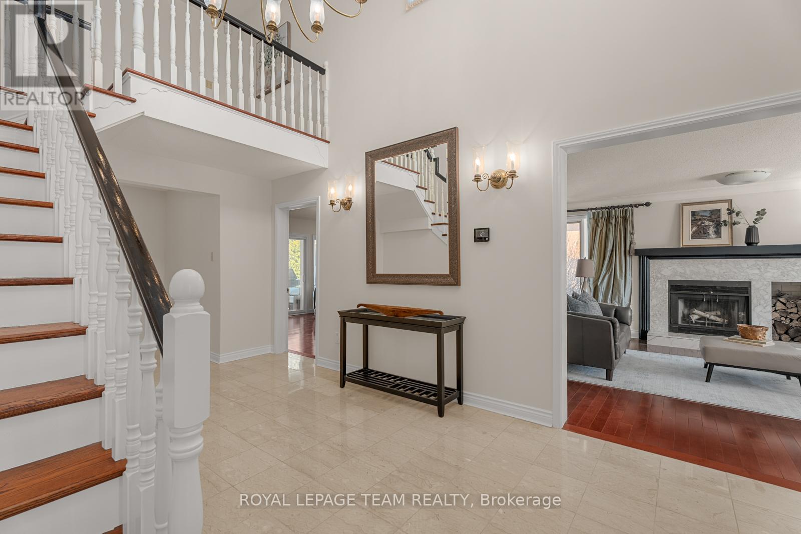 Photo 33 of 48 Cedarhill Drive, Ottawa ON