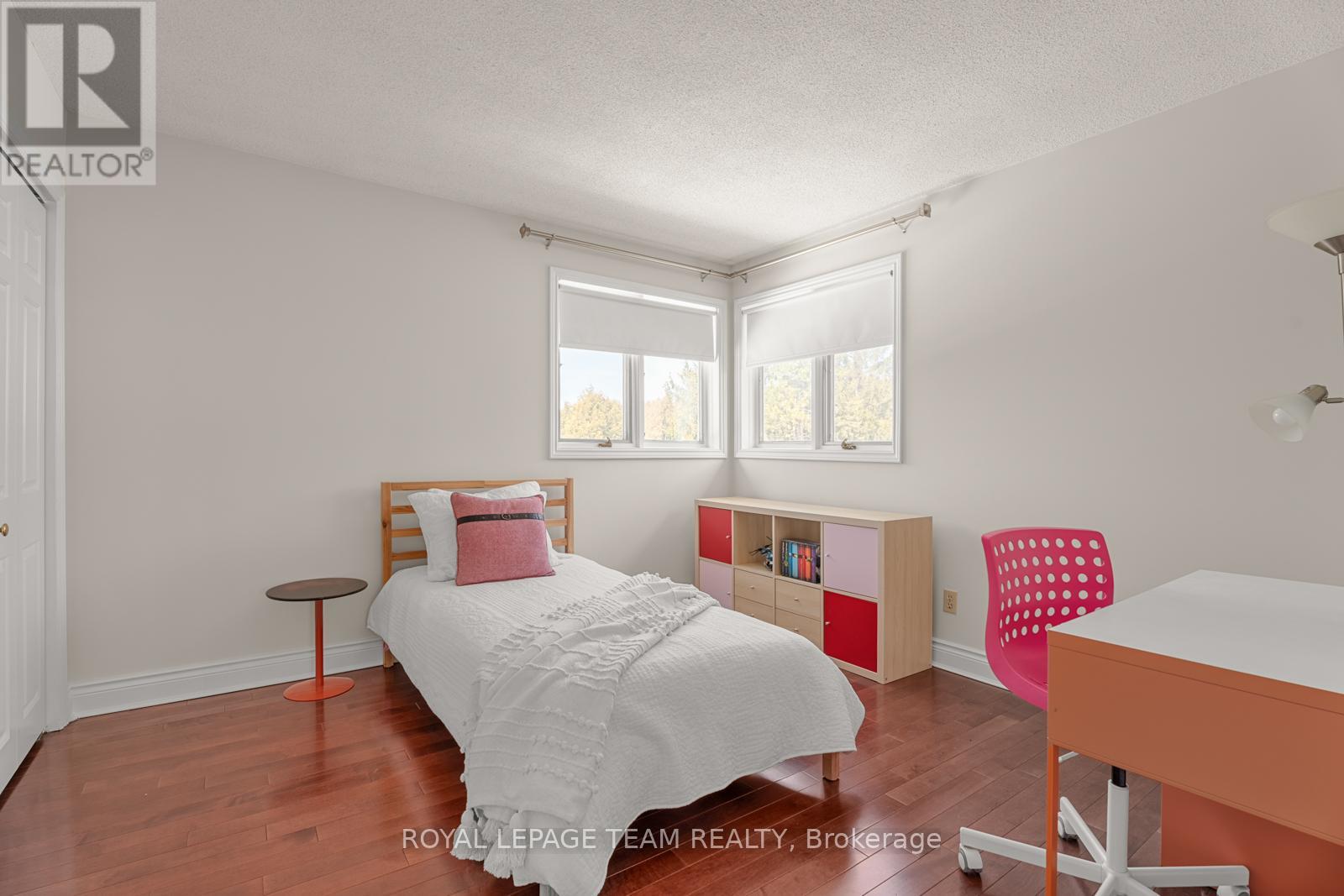 Photo 34 of 48 Cedarhill Drive, Ottawa ON