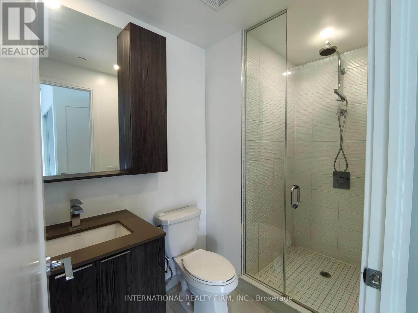 Photo 4 of 3007 70 Annie Craig Drive, Toronto ON