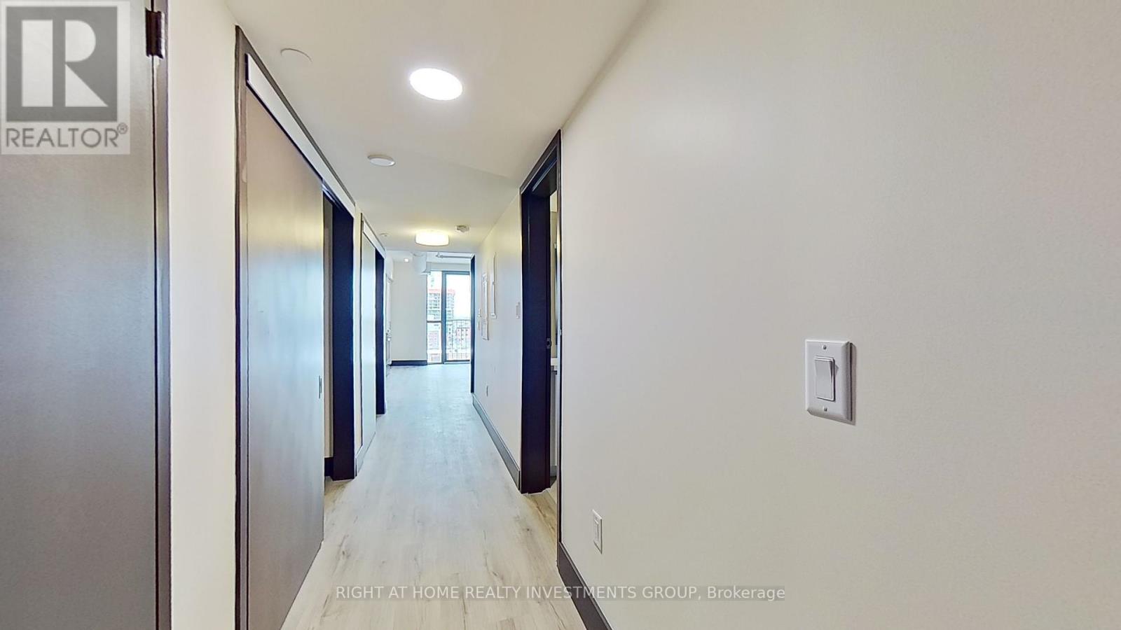 Photo 7 of 506 121 King Street E, Hamilton ON