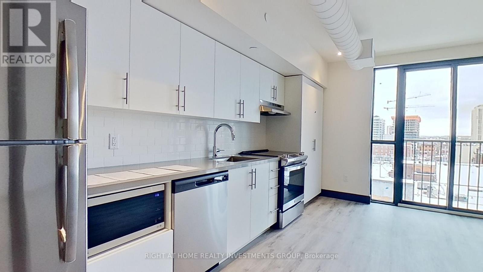 Photo 22 of 506 121 King Street E, Hamilton ON
