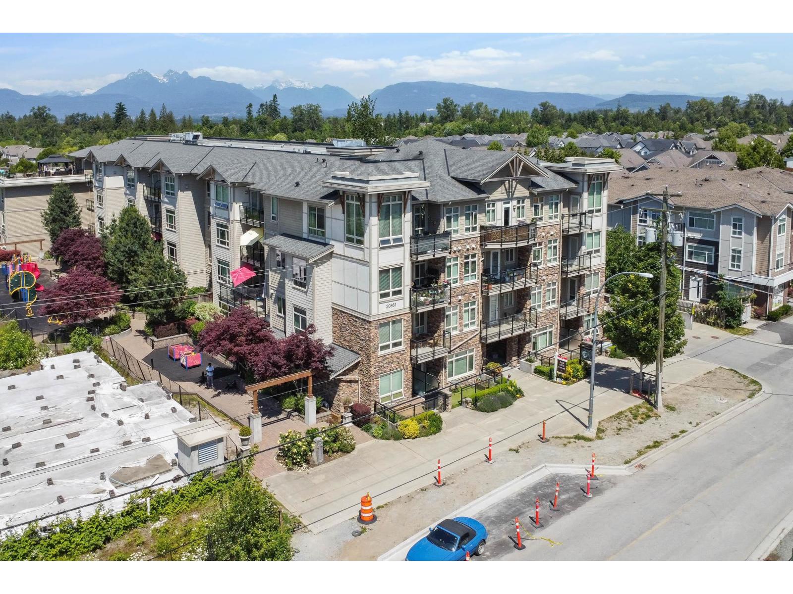 Photo 17 of 403 20861 83 Avenue, Langley BC