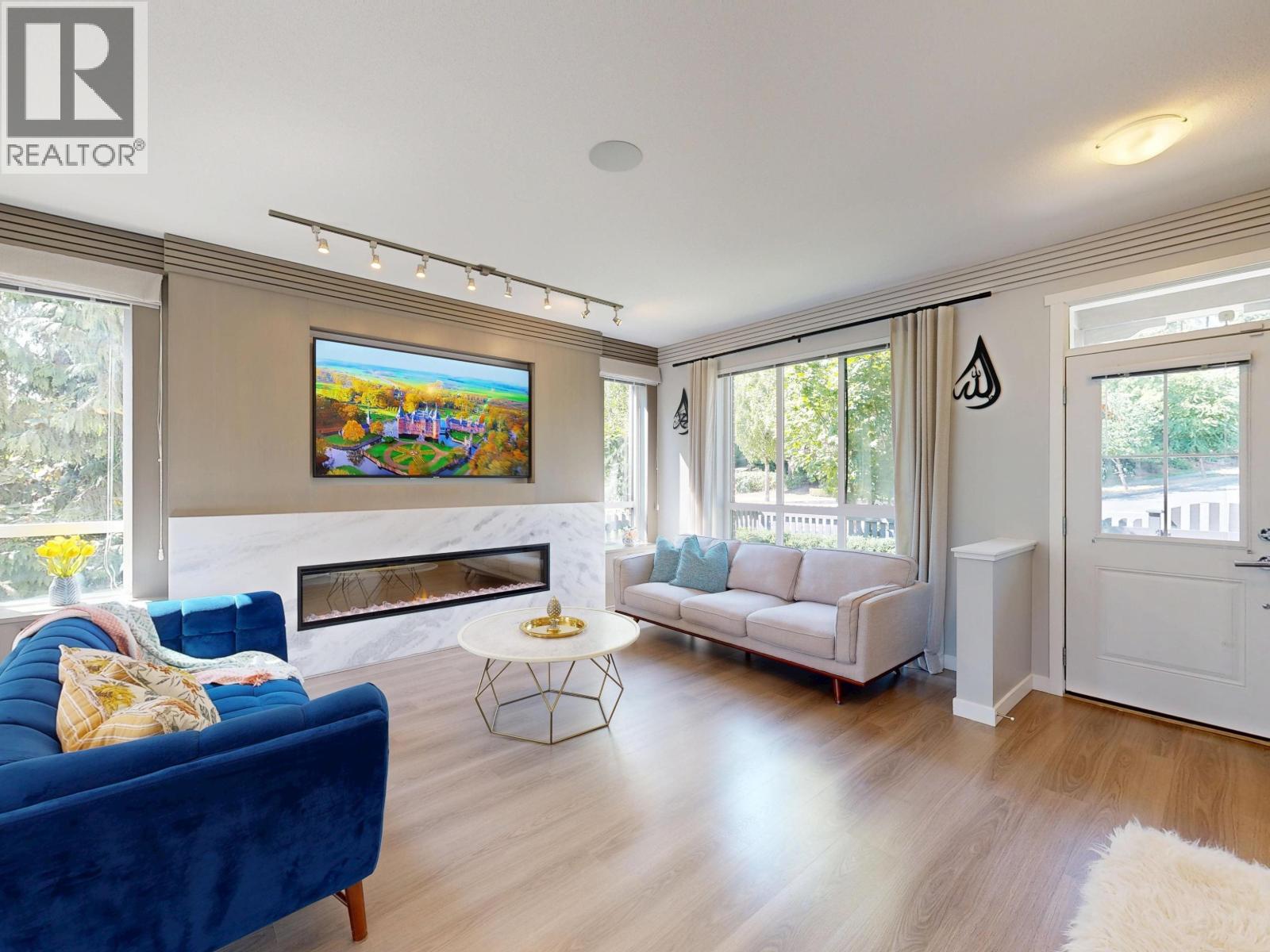 Photo 3 of 1 3500 Burke Village Promenade, Coquitlam BC