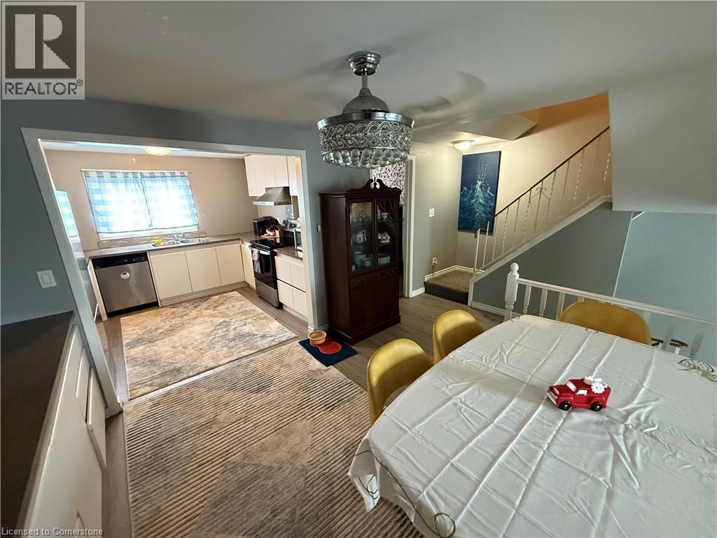 Photo 12 of 1250 Limeridge Road E Unit 11, Hamilton ON