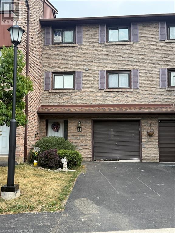Photo 3 of 1250 Limeridge Road E Unit 11, Hamilton ON