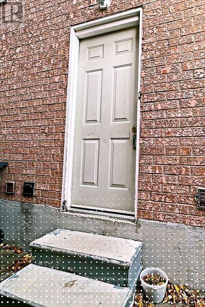 Photo 7 of Bsmt 1720 Village View Place, Mississauga ON