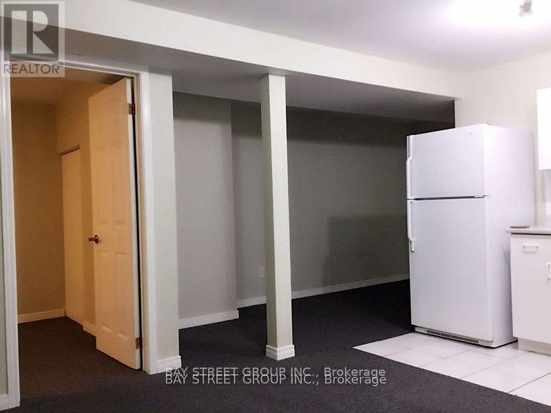 Photo 4 of Bsmt 1720 Village View Place, Mississauga ON