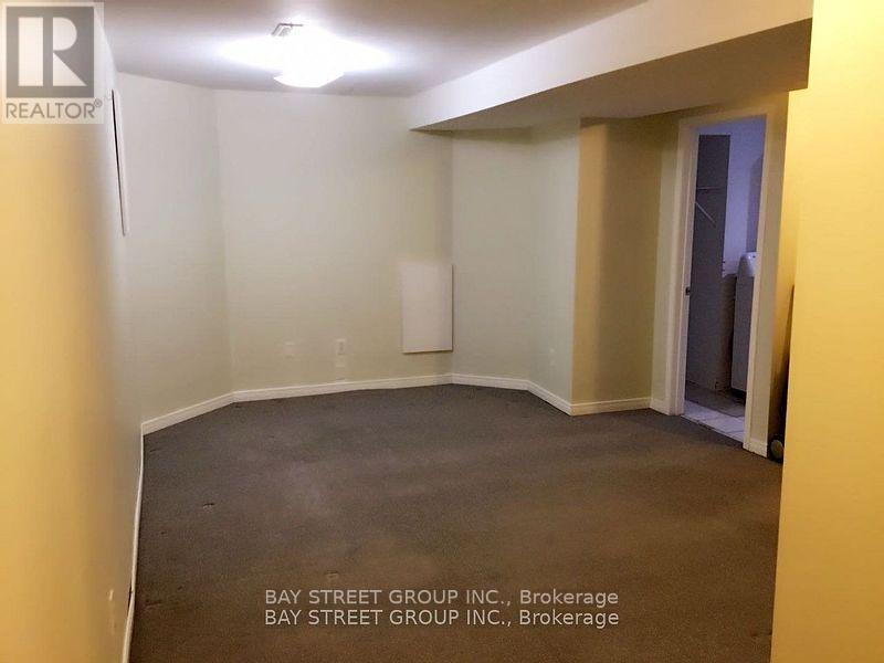 Photo 10 of Bsmt 1720 Village View Place, Mississauga ON