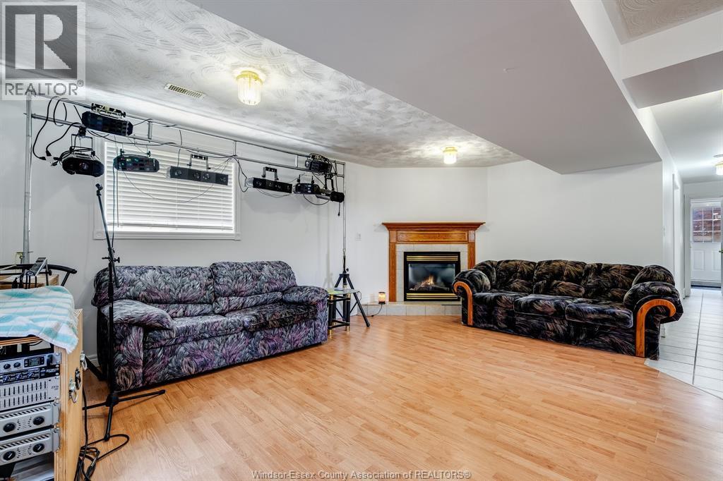 Photo 20 of 166 Sturgeon Meadows, Leamington ON