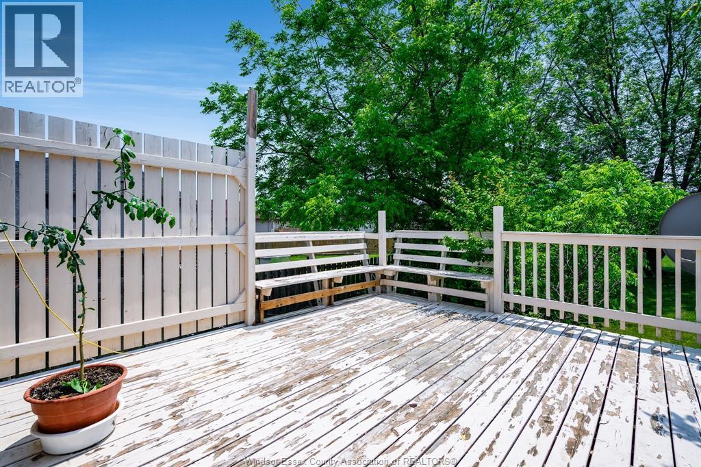 Photo 33 of 166 Sturgeon Meadows, Leamington ON