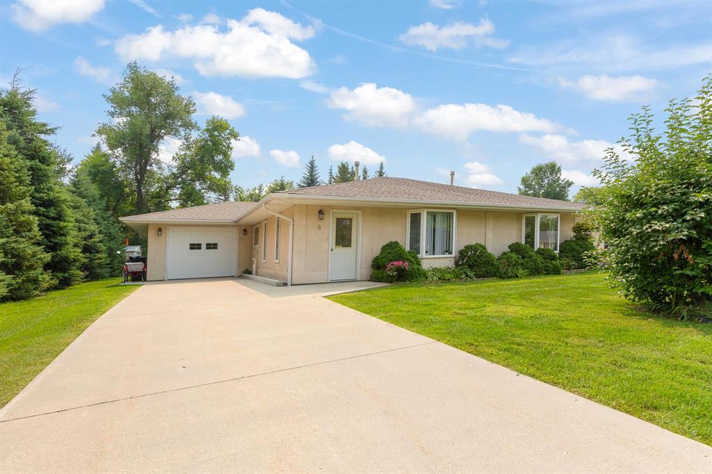 Photo 8 of 6 Ellice Avenue, Steinbach MB