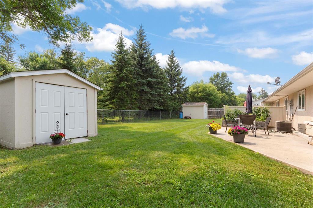 Photo 13 of 6 Ellice Avenue, Steinbach MB