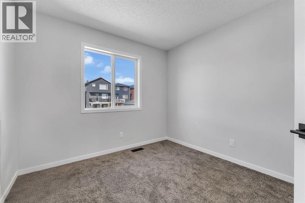 Single Family House for Sale in  Edith Road NW Glacier Ridge Calgary 